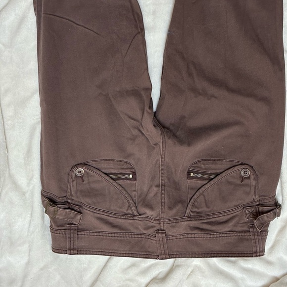 BCBGeneration Pocket Flap w/ Button RearPocket Design Stretchy Brown Jeans Faded - Picture 8 of 14